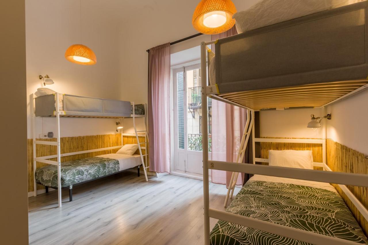 Social - Coliving & Coworking -