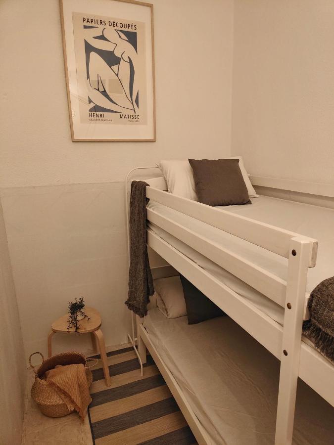 Corredera Rooms, No Llegadas Despues De 21h Gæstehus