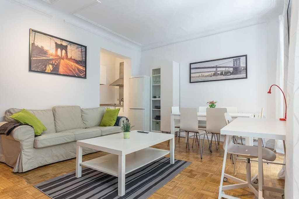 Apartamento Confortable En Atocha *