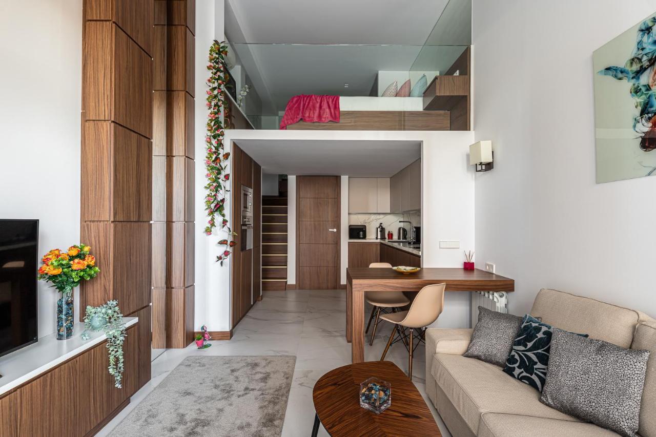 Apartment Bnbholder Executive Loft