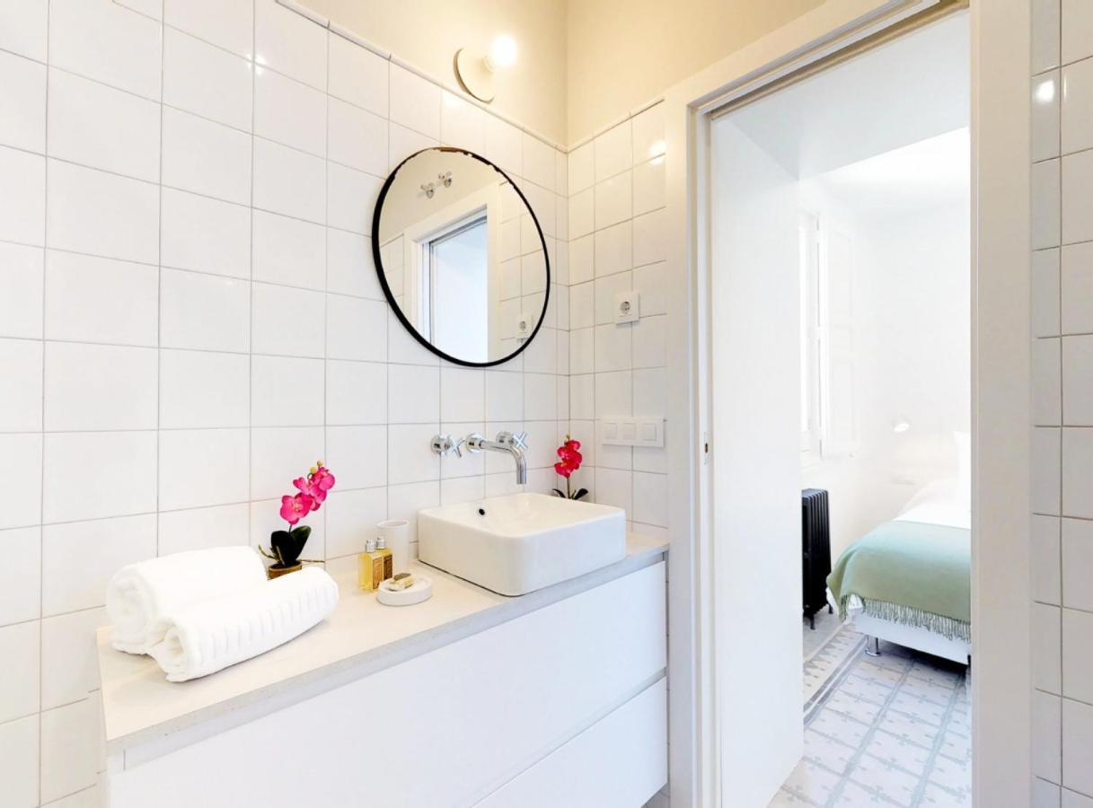 Fantastic For 4 Near Museums San Agustin I Apartamento Madrid