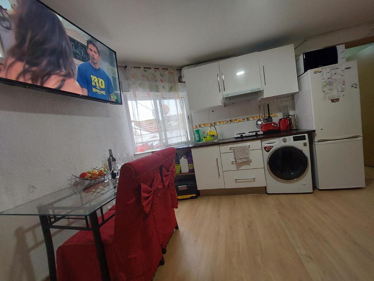 Homestay Extremadura Apartment Madrid