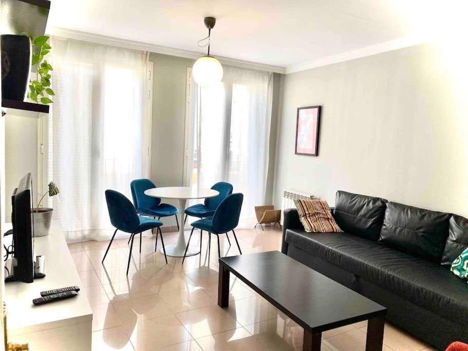 Gran Via Apartment *