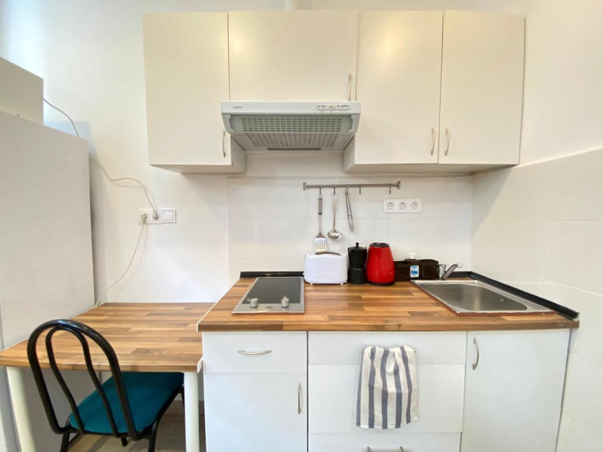 Homestay Herminiopuertas * Madrid