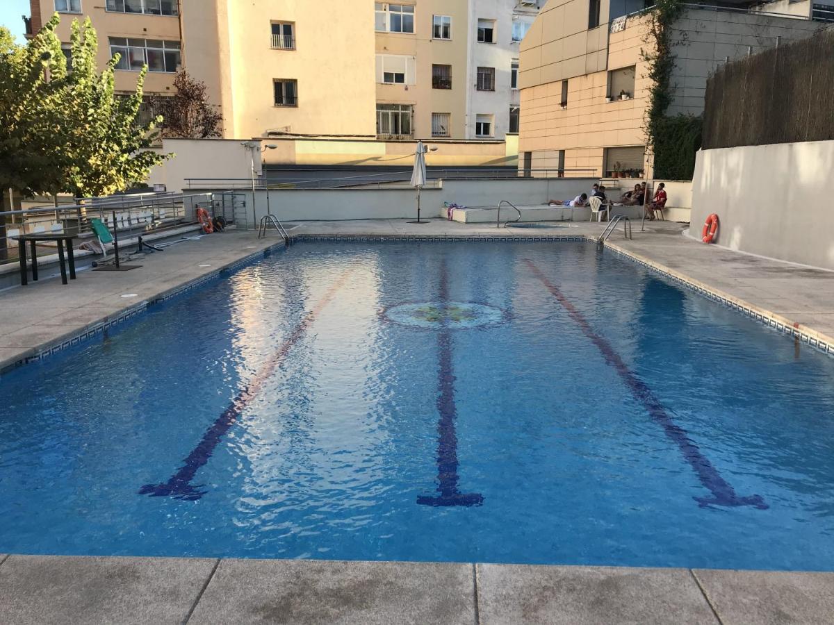 Elegant Grand Villa - Madrid City Center Apartment Madrid