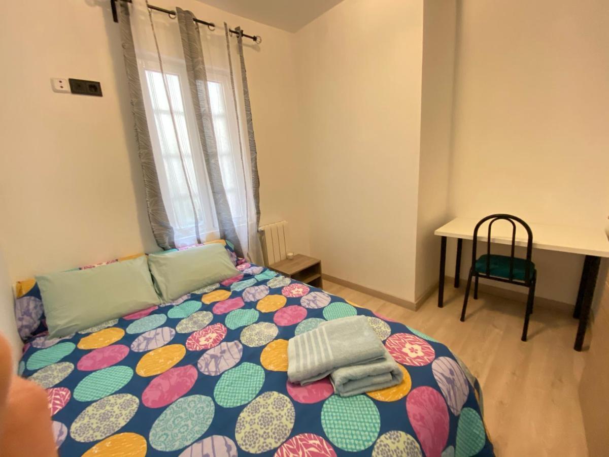 Homestay Herminiopuertas * Madrid