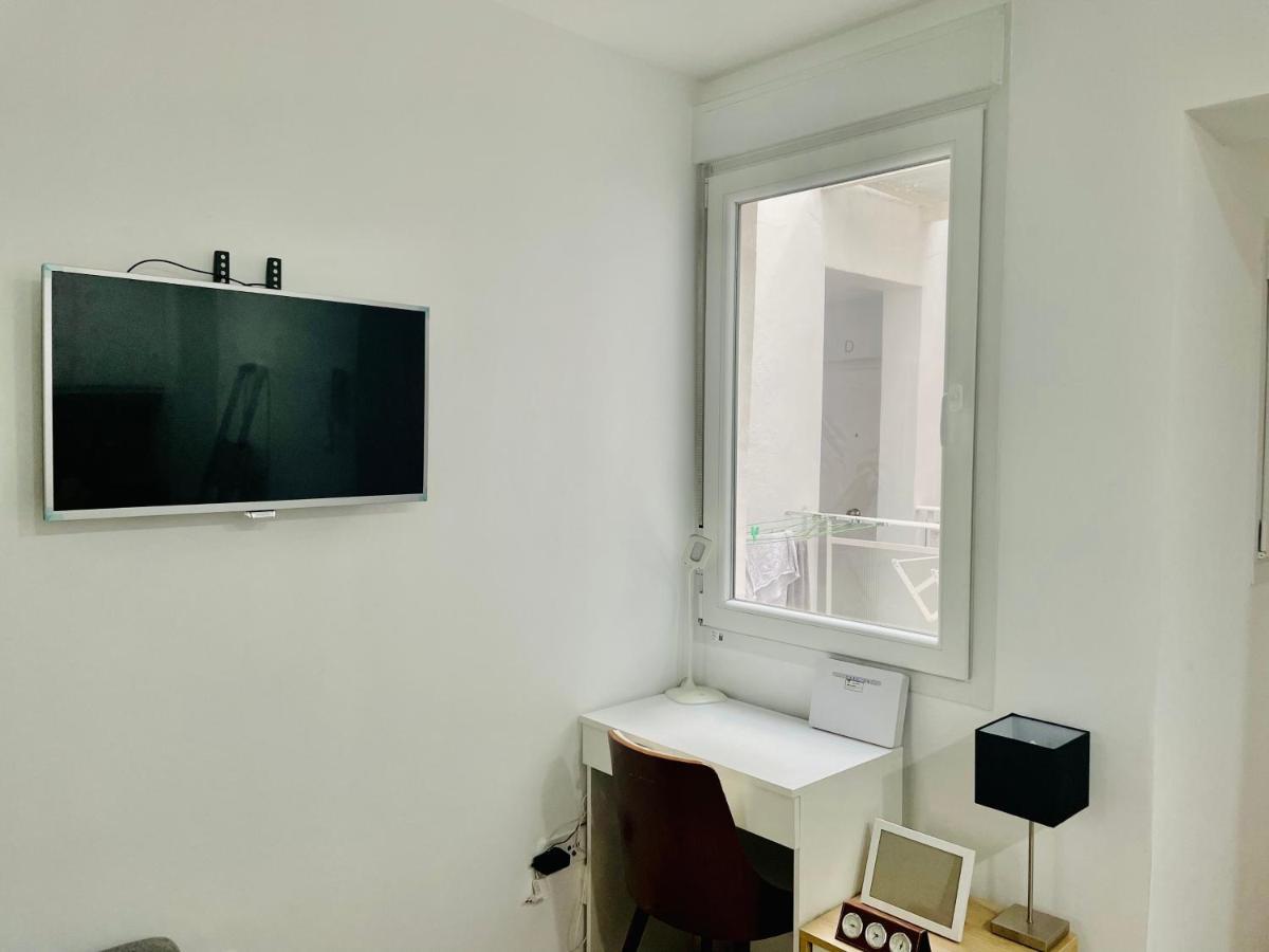 Like A Local Apartment *