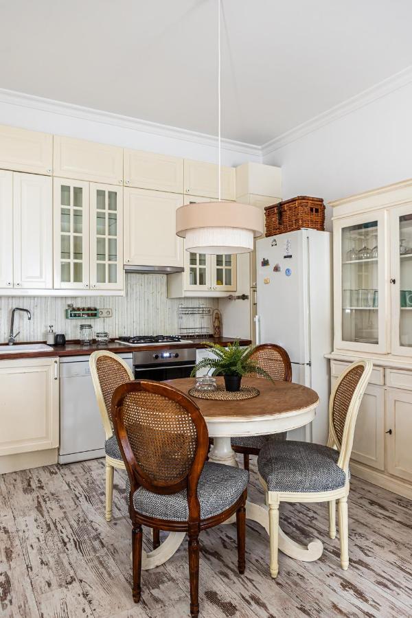 Apartment Waou Malasana Iv - Alquiler Corta Duracion