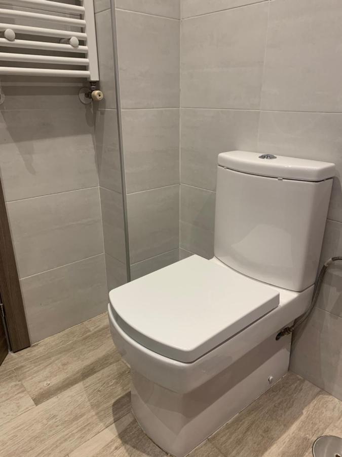 Apartment Deluxe, 4 Habitaciones, Parking Madrid