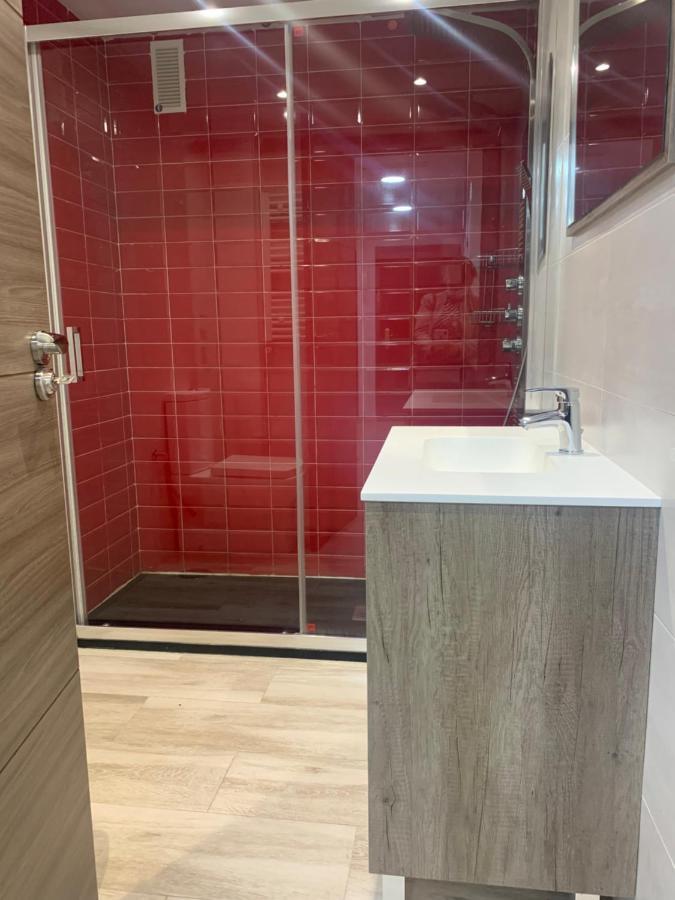 Deluxe, 4 Habitaciones, Parking Apartment