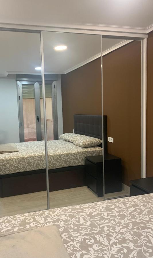 Apartamento Deluxe, 4 Habitaciones, Parking Madrid
