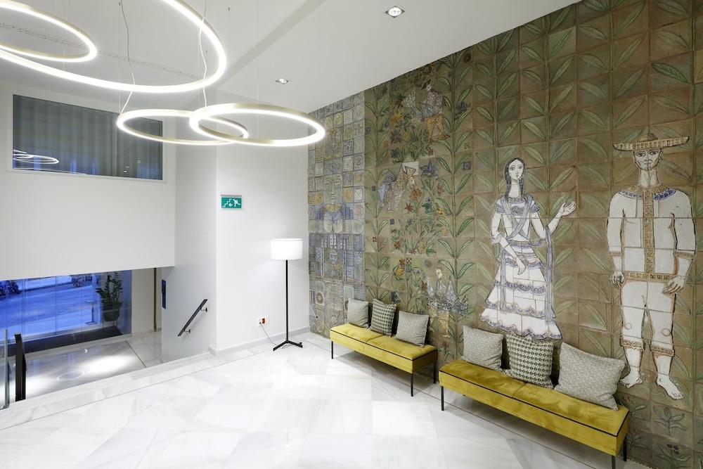 Hotel Eurostars Gran Via 4*