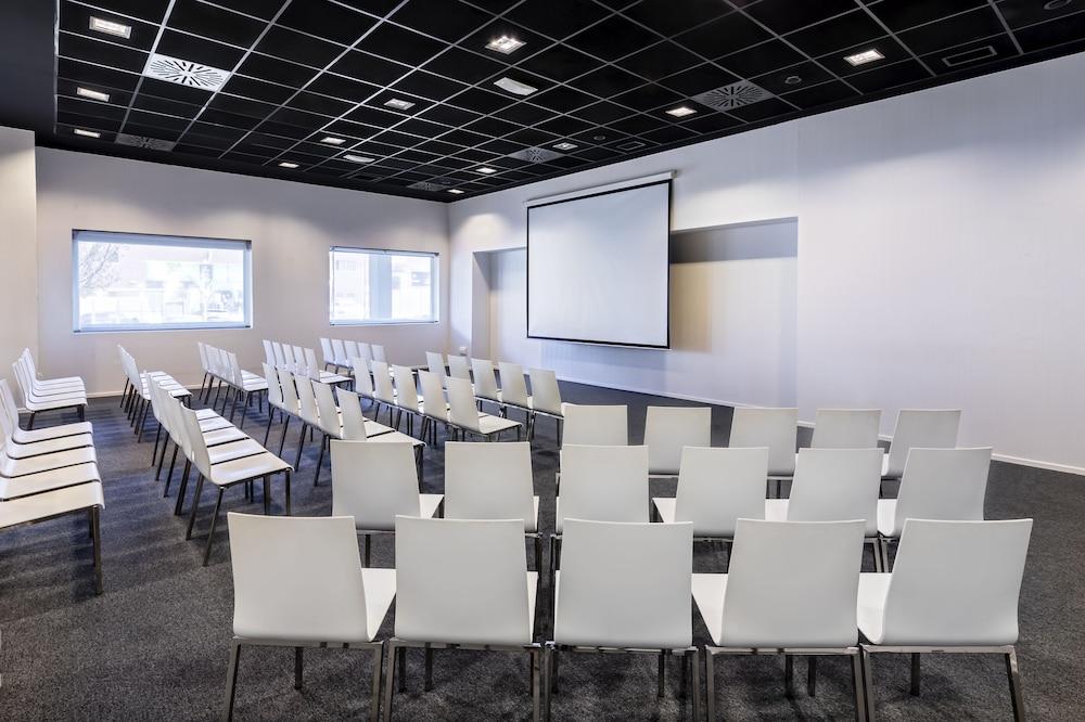 Hotel Zentral Castellana Norte 4*