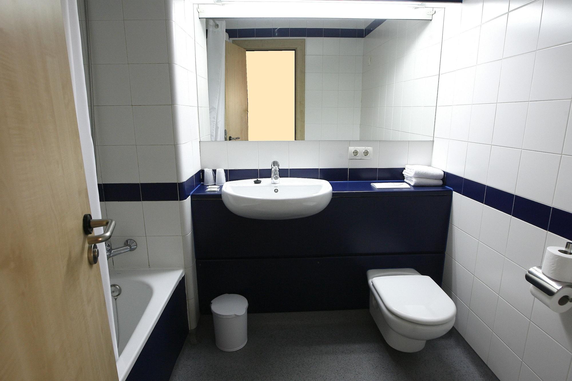 Travelodge Metropolitano