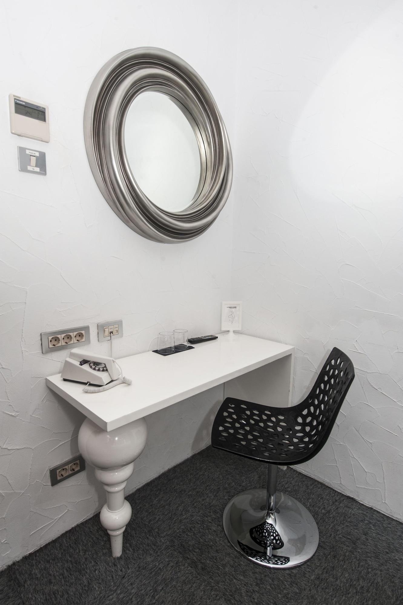 Del Dragon Boutique Hotel Madrid