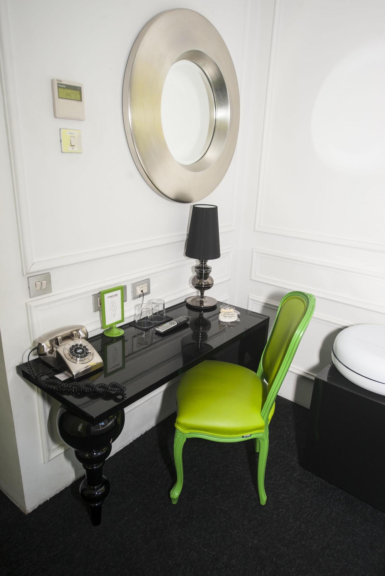 Del Dragon Boutique Madrid