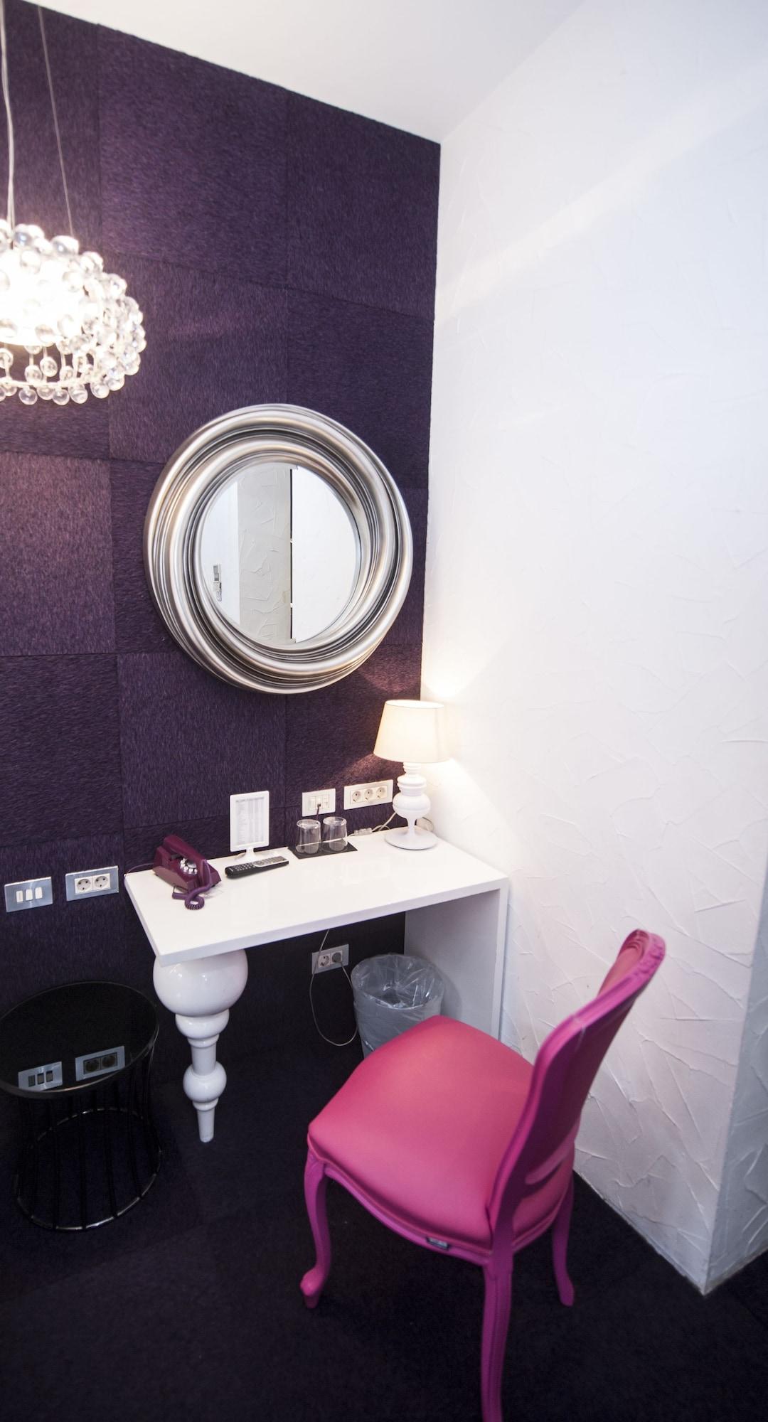 Del Dragon Boutique Hotel Madrid