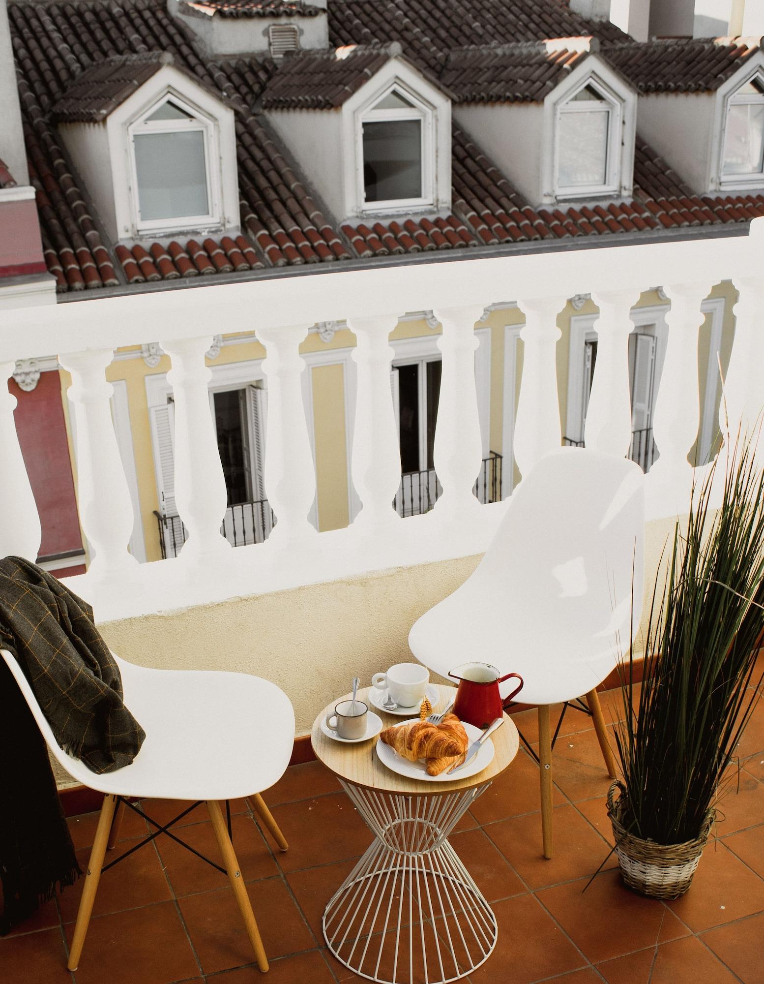 Room00 Chueca Albergue