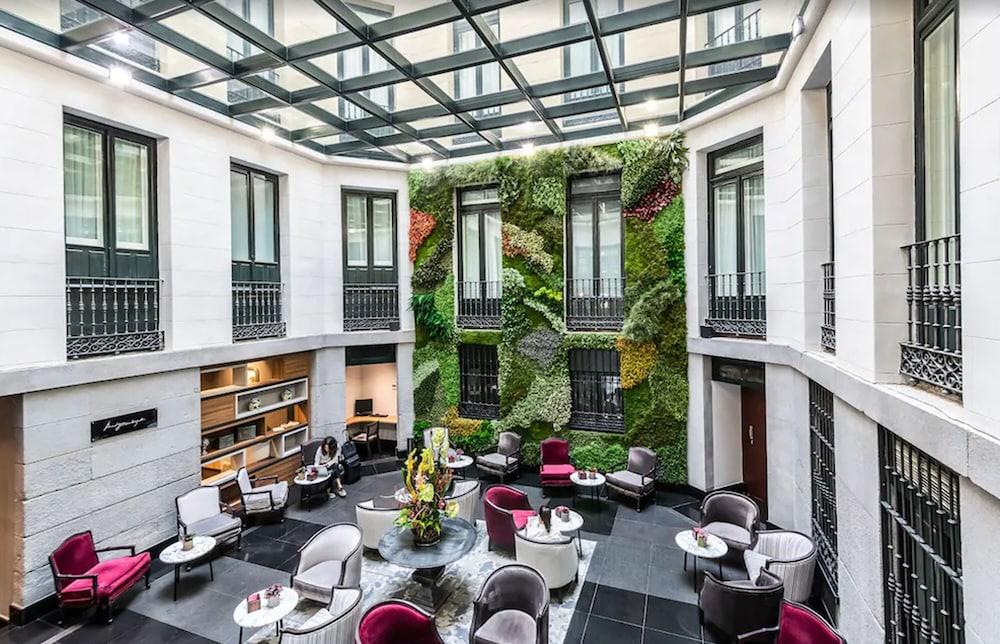 Intelier Palacio San Martin 4* Madrid