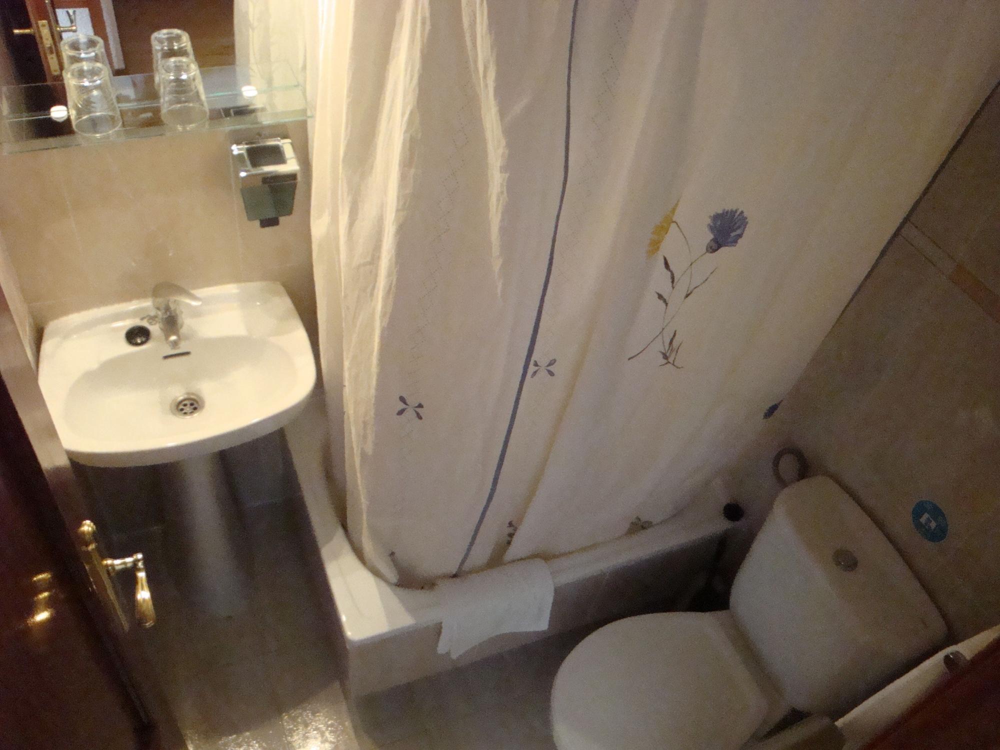 Guest house Zamora 2*