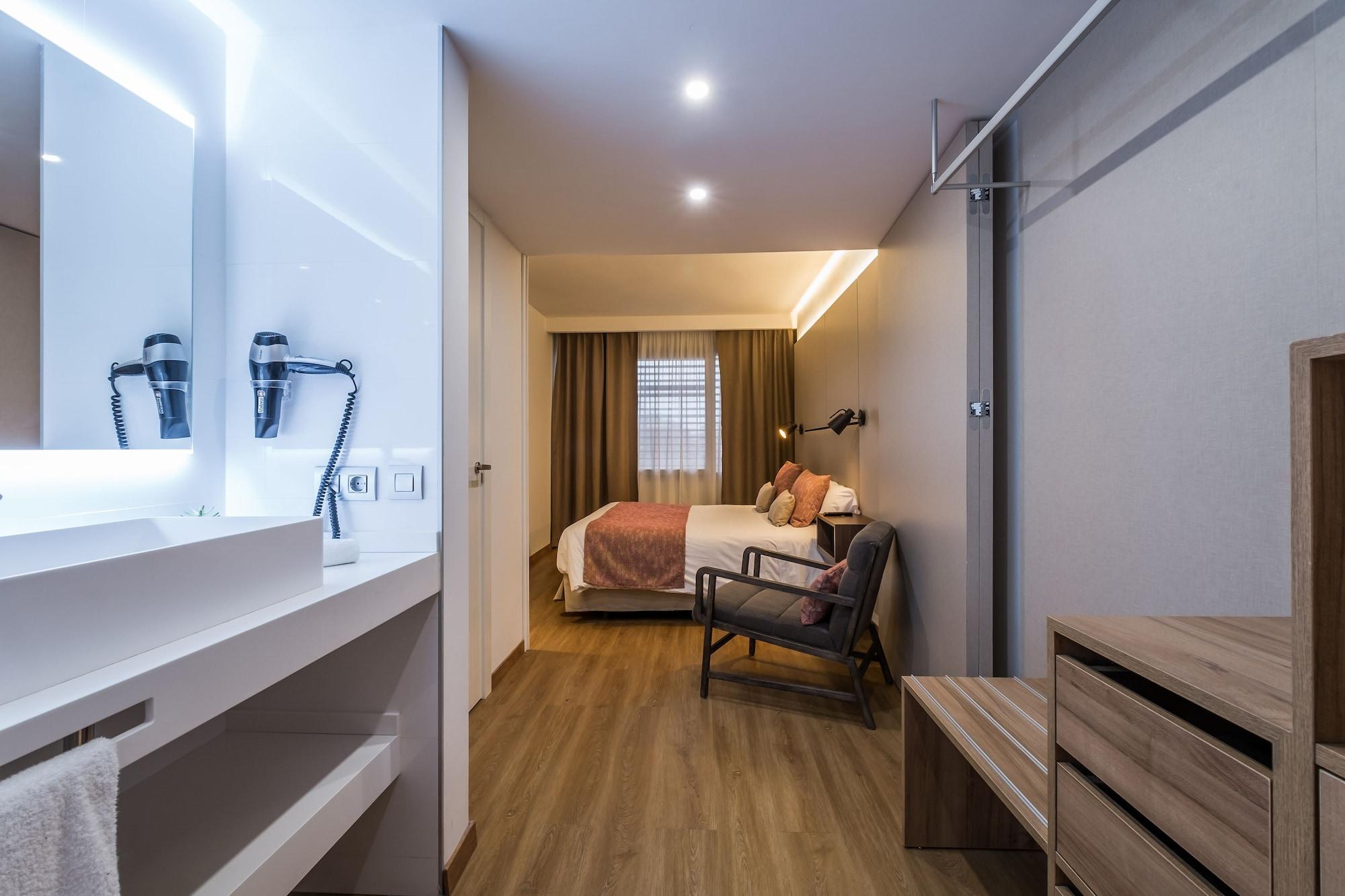 Apartamento Pierre & Edificio Eurobuilding 2