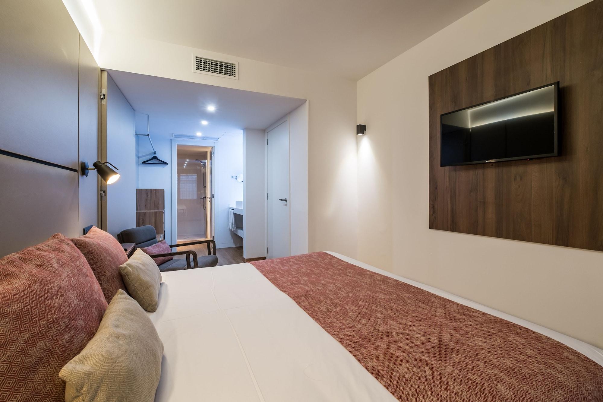 Pierre & Edificio Eurobuilding 2 Apartamento *
