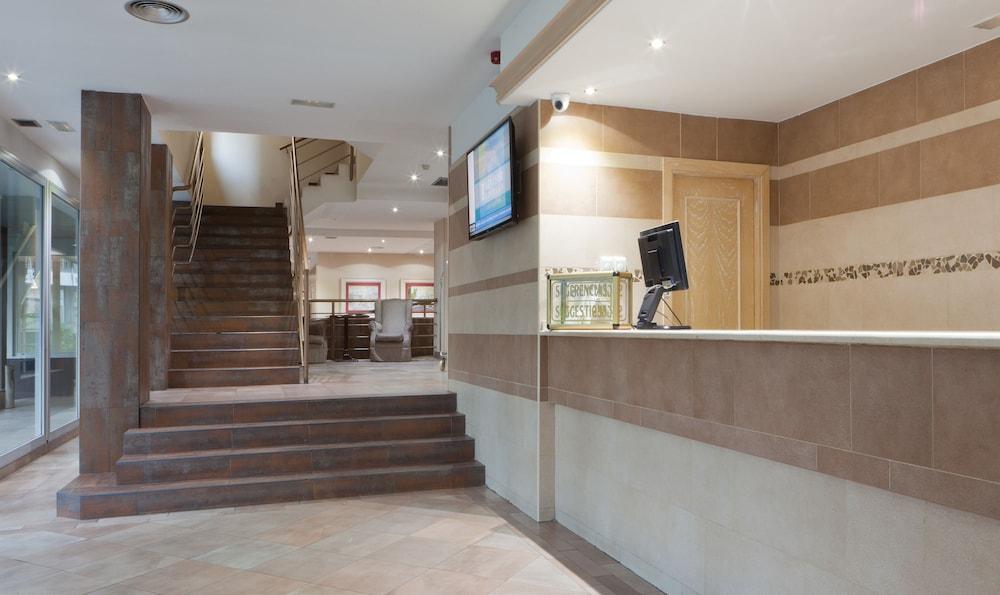 Luze Castellana Hotel
