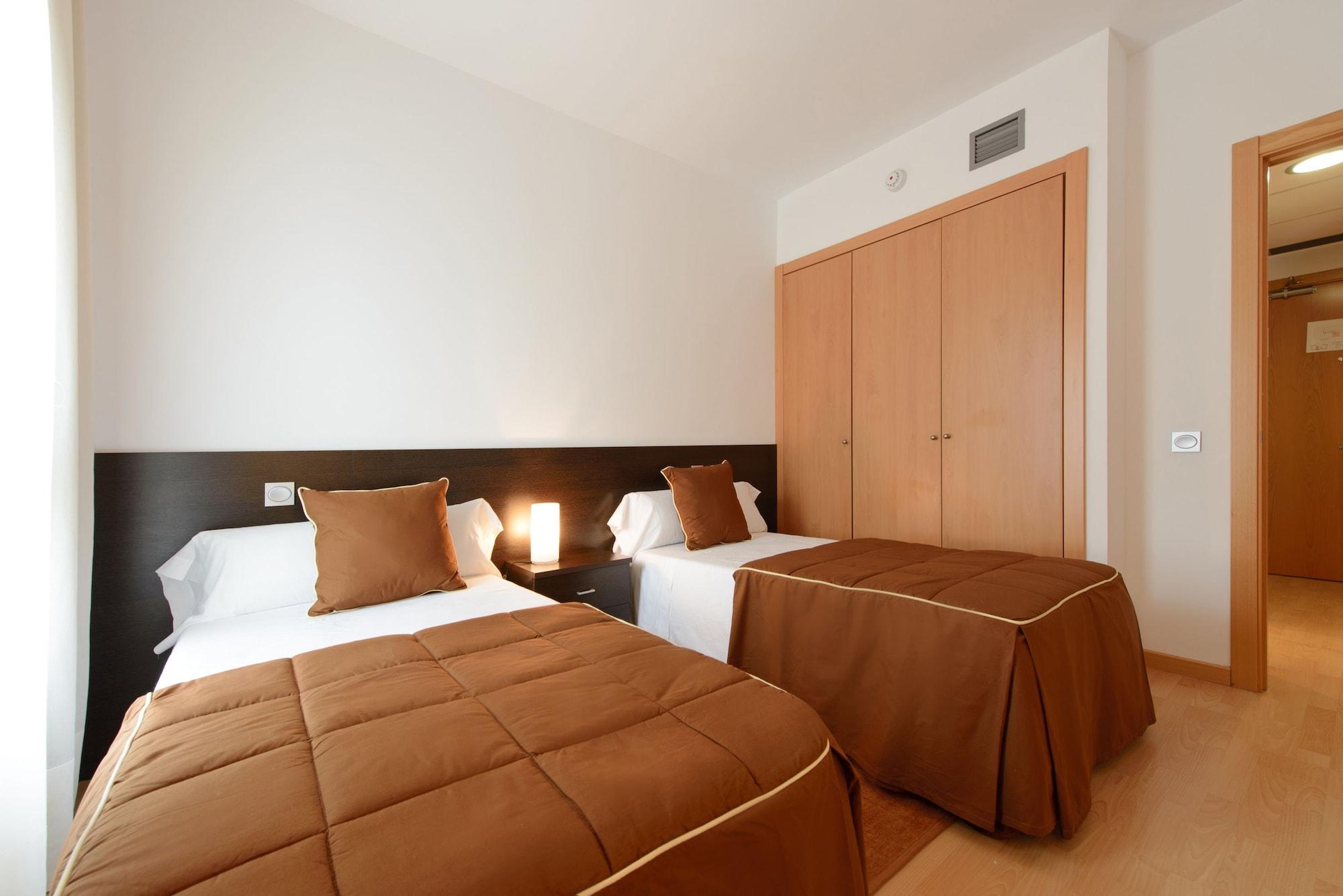 Airport Suites, Affiliated By Melia Lejlighedshotel Madrid
