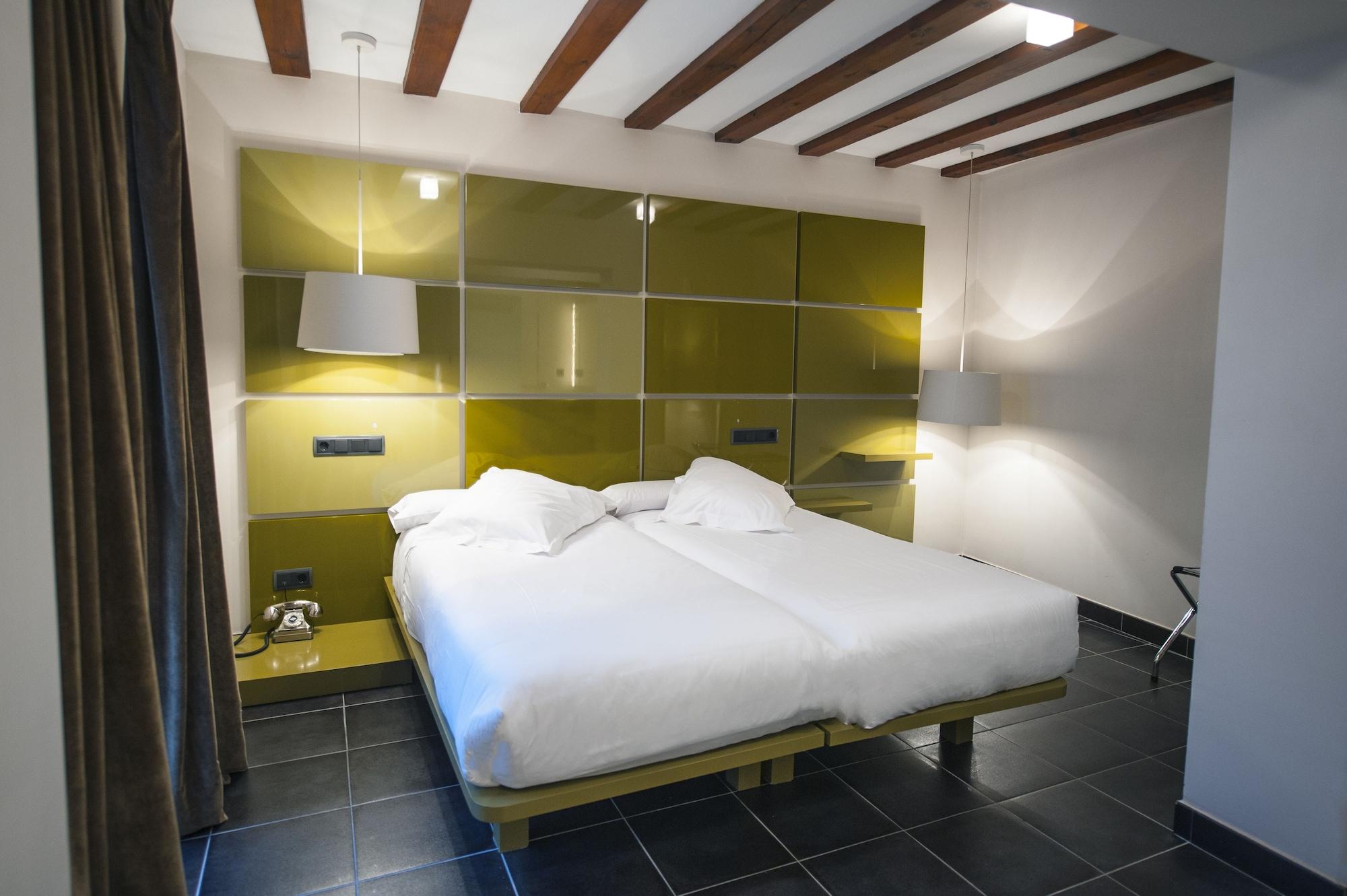 Del Leon De Oro Boutique Madrid
