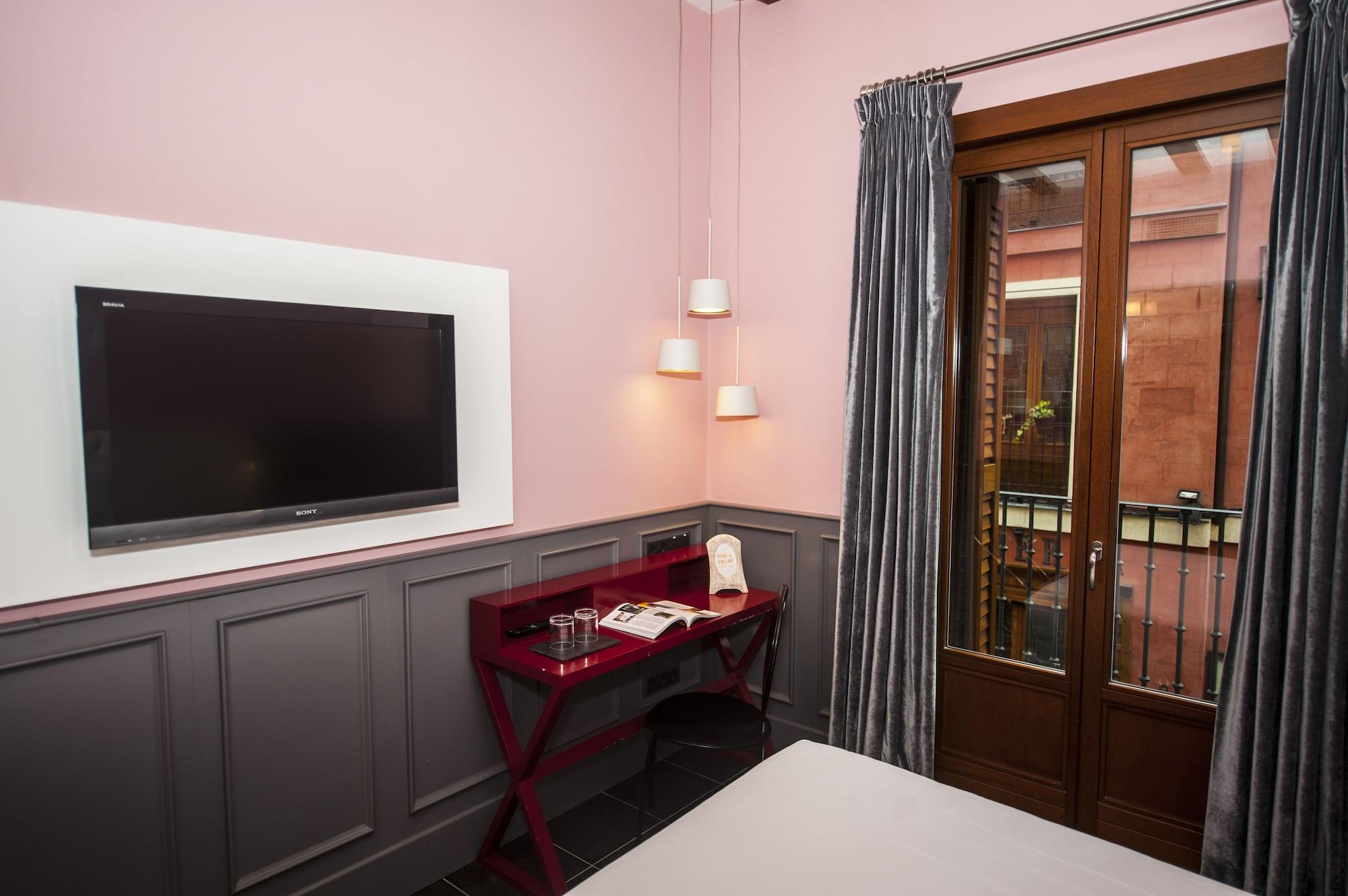 Del Leon De Oro Boutique 4*