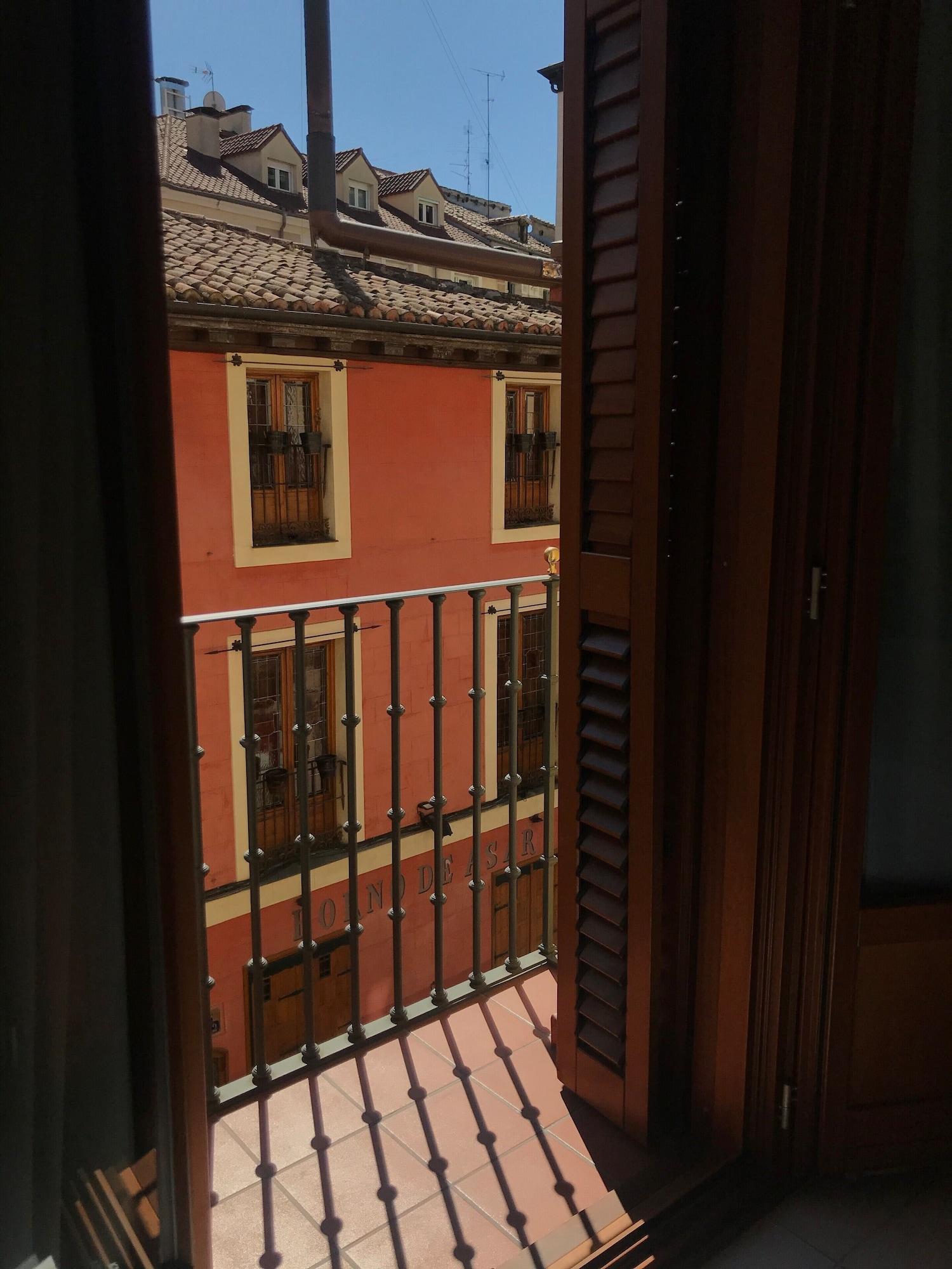 Del Leon De Oro Boutique Hotel Madrid