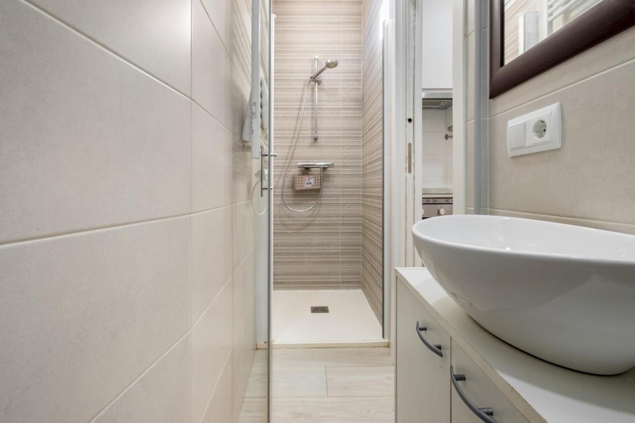 Modern - 1bedroom 1bathroom - Chueca Apartment