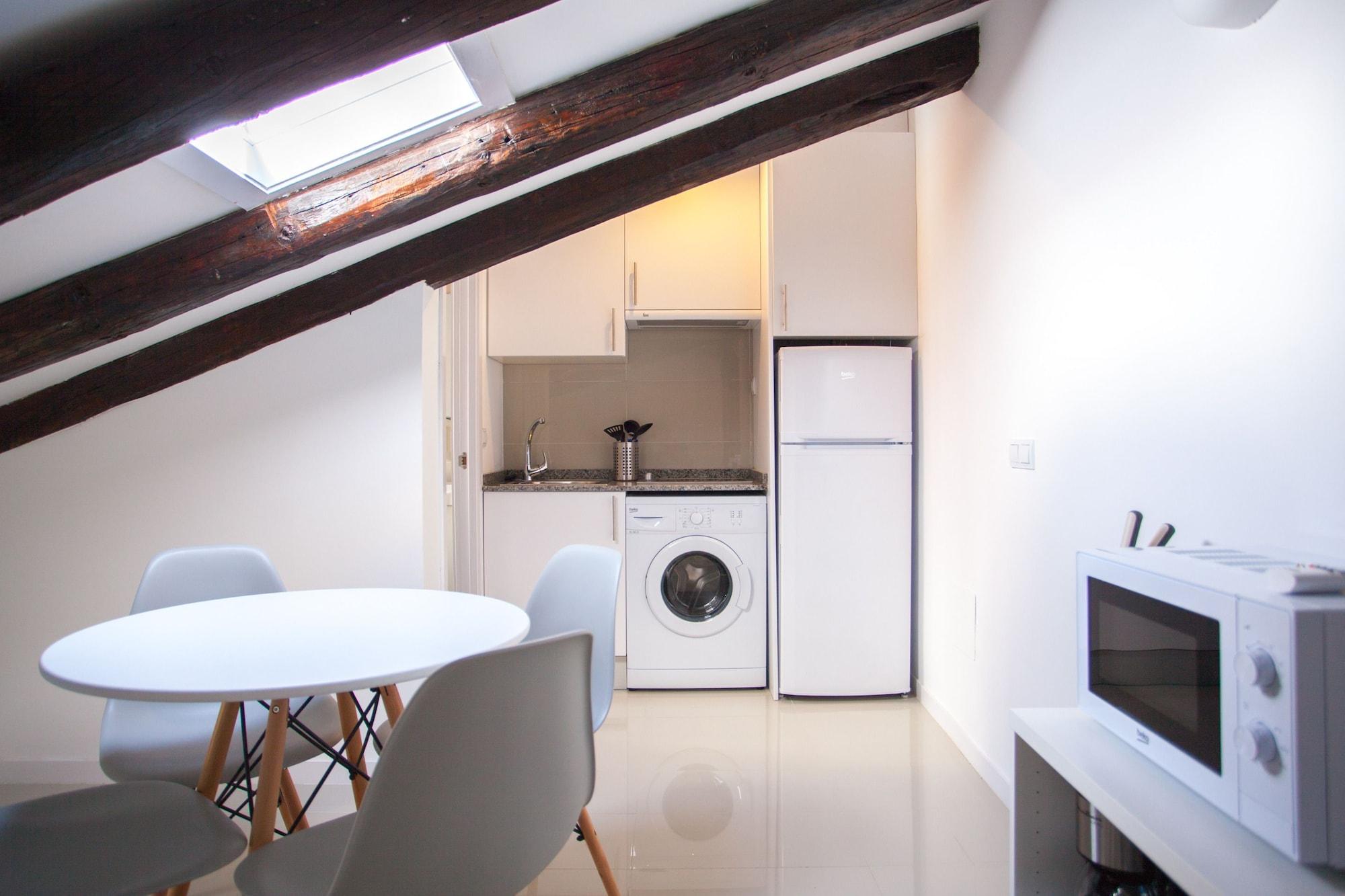 In Malasana Apartment Madrid