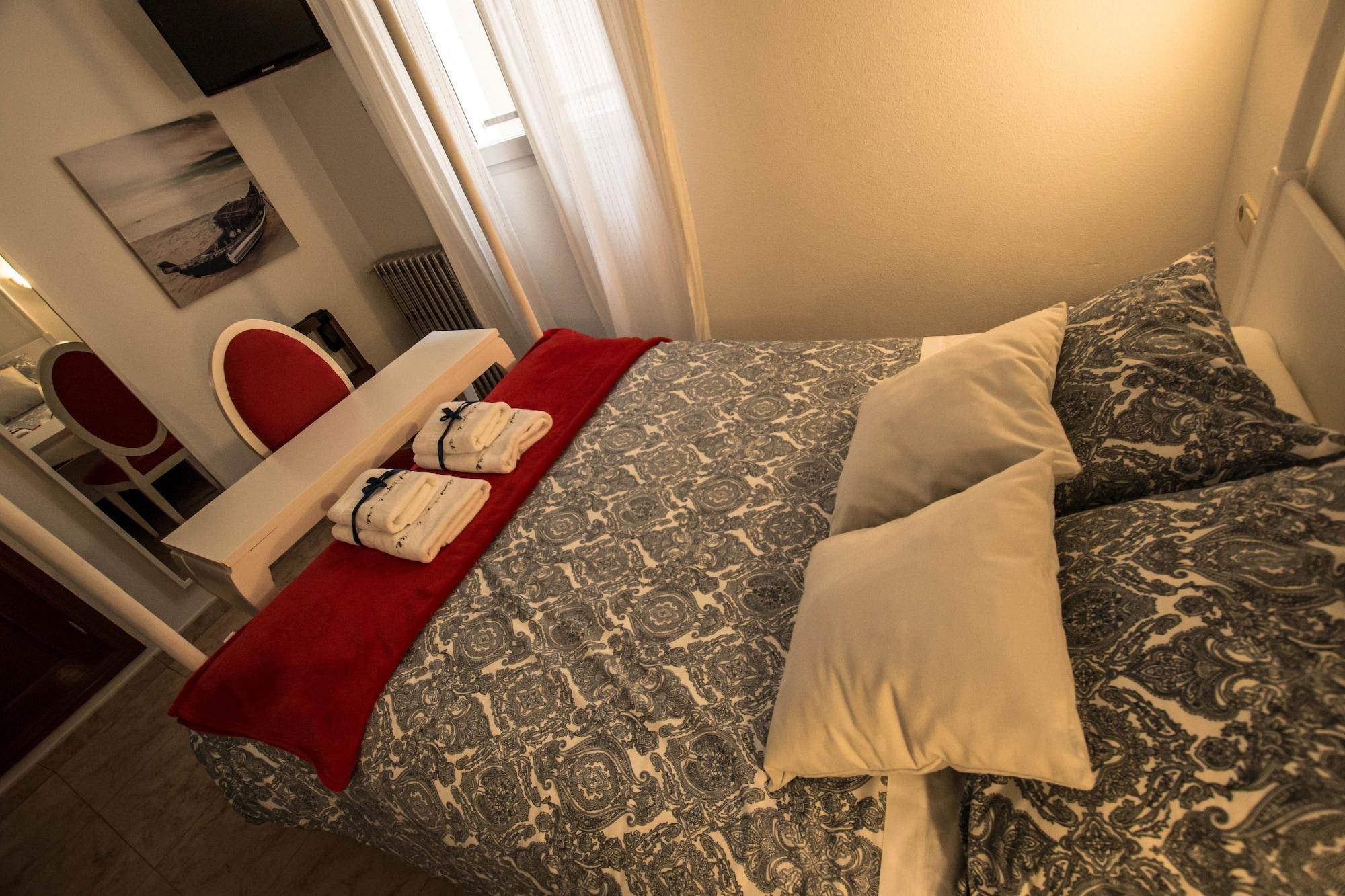 Vazquez De Mella Gran Via Guest house Madrid
