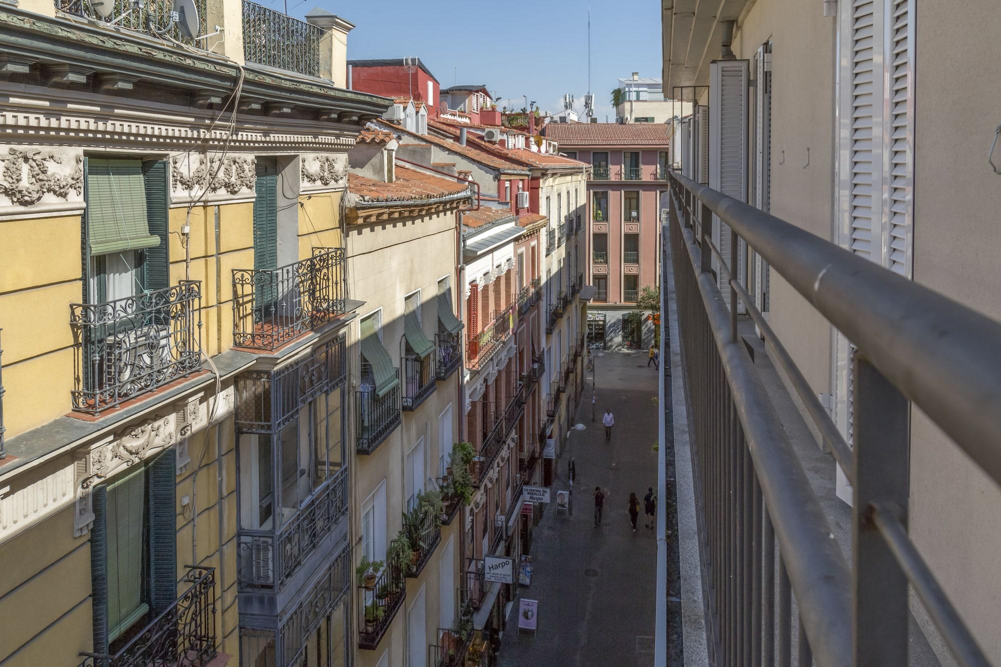 Lh Gran Via Selection Apartment