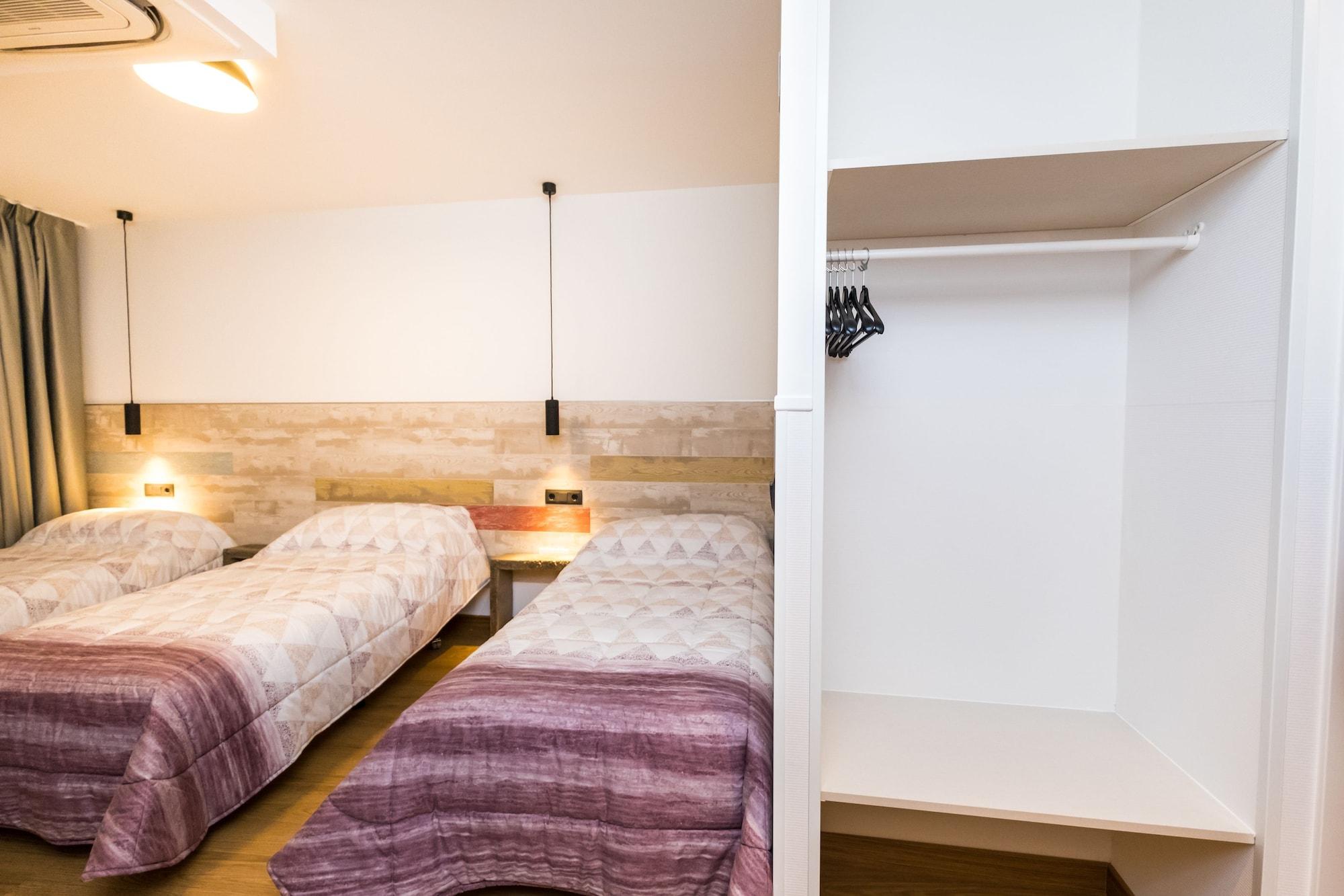 Hostel Far Bernabeu Madrid