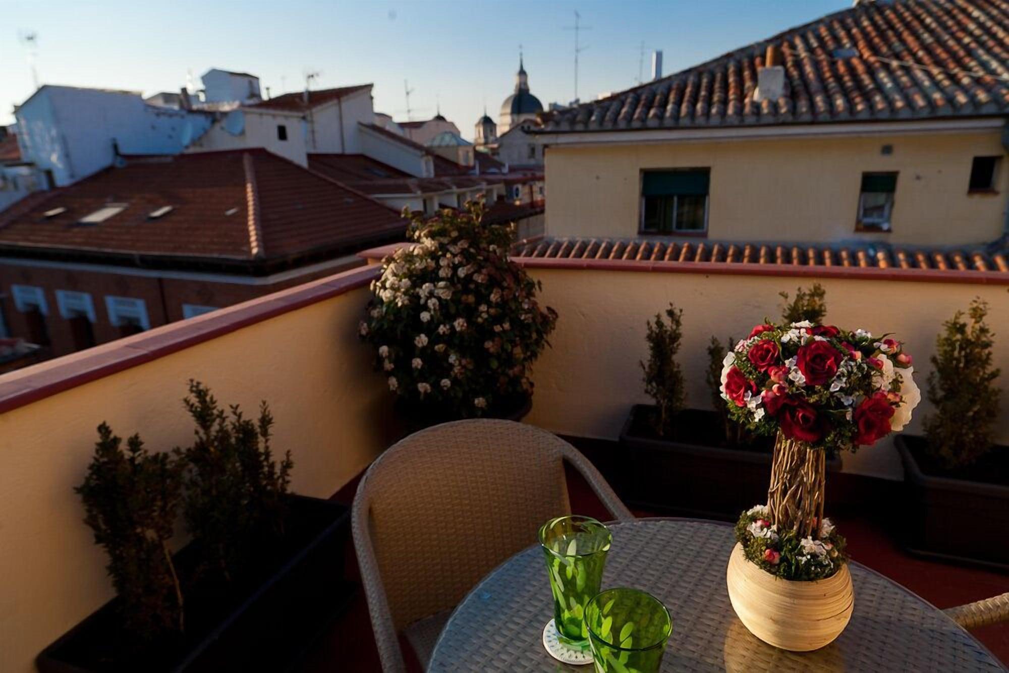 Hostel Thc Tirso Molina *