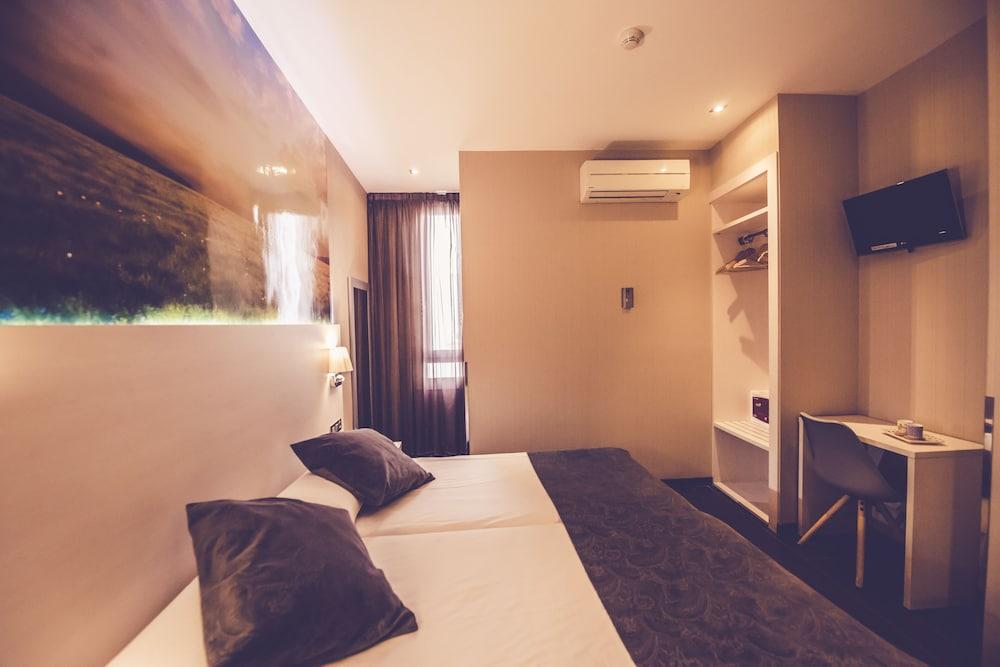 Hostal Prado 2* Madri