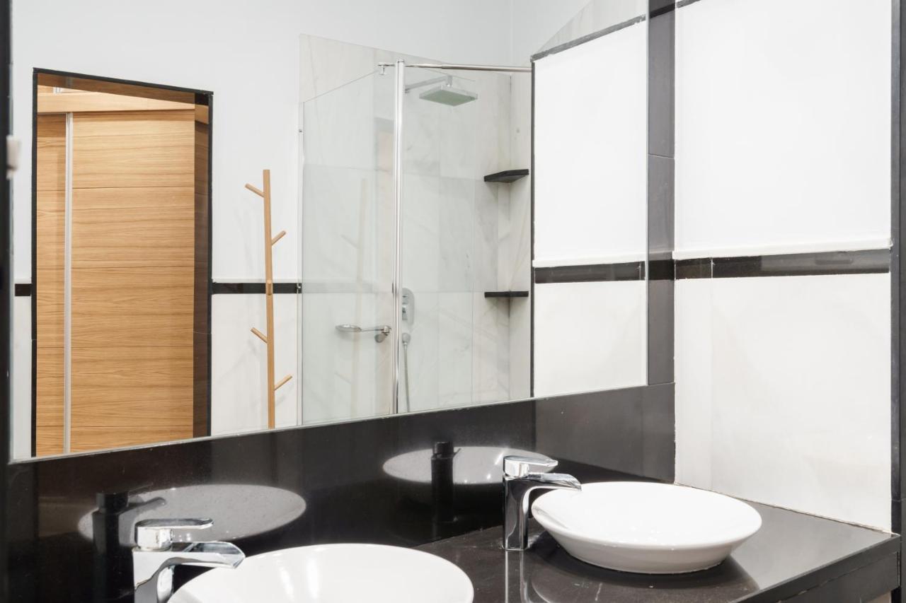 Apartment Homeabout Callao Ii 4br 3.5bt