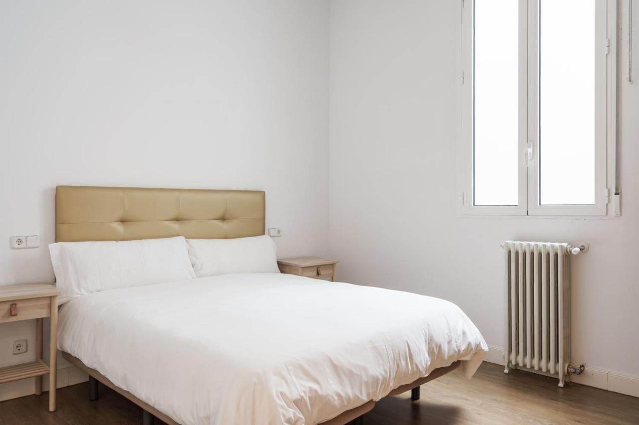 Homeabout Callao Ii 4br 3.5bt Madrid