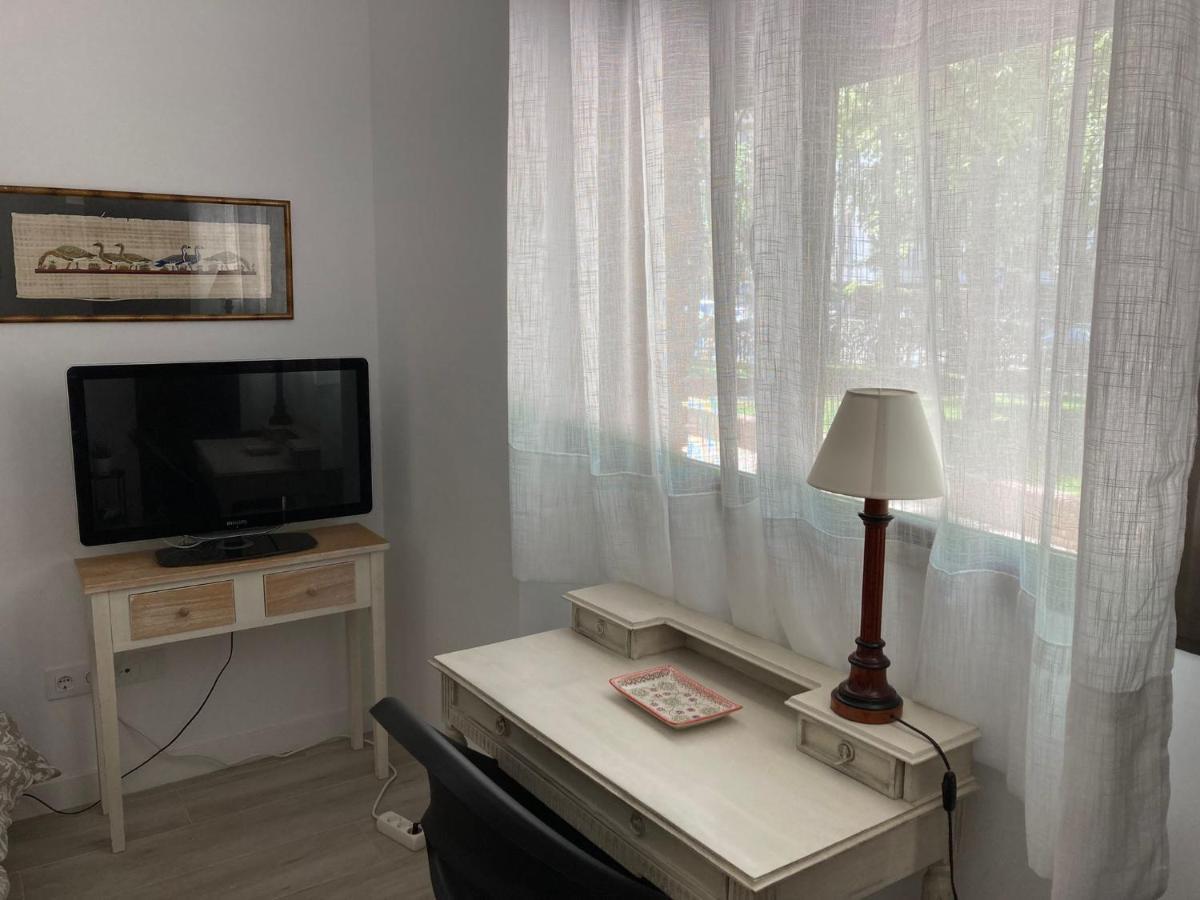 Padre Claret Apartments Apartamento *