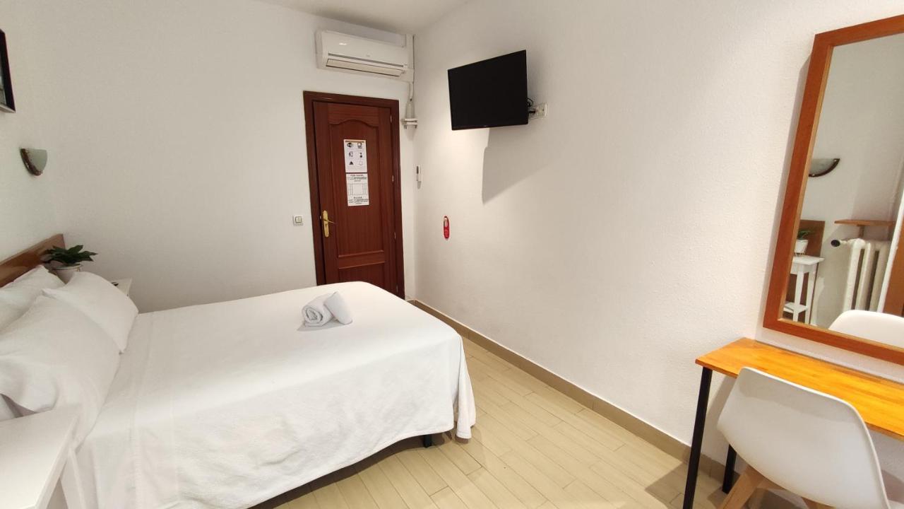 Casa de hóspedes Aliste 2*