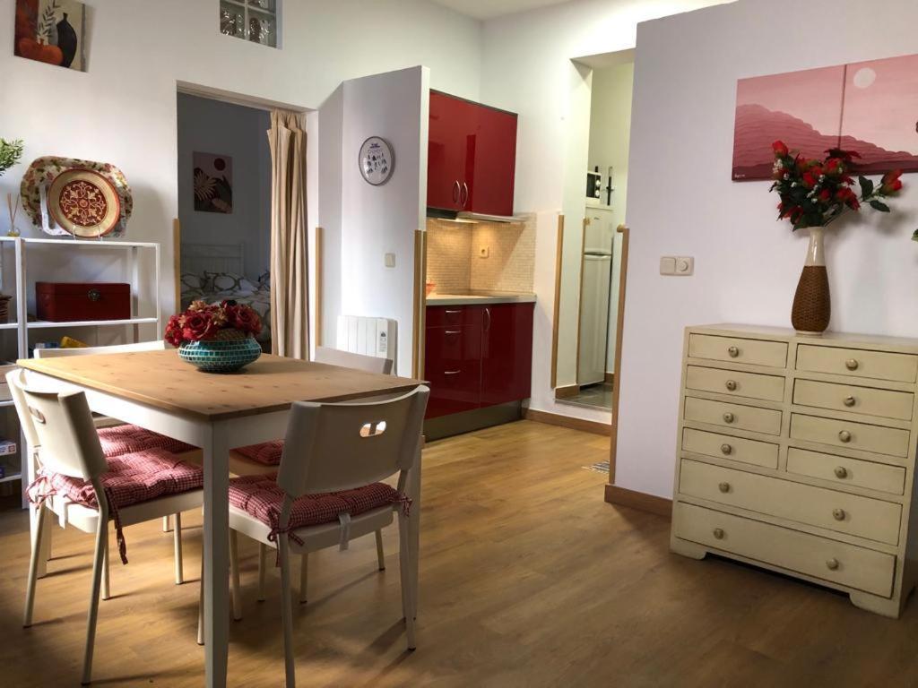 Lavapies Al Lado Del Rastro Apartamento