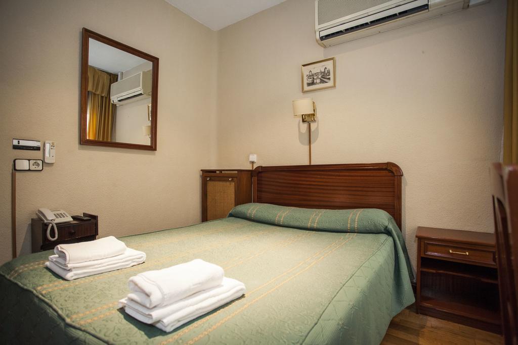 Carrera Guest house Madrid