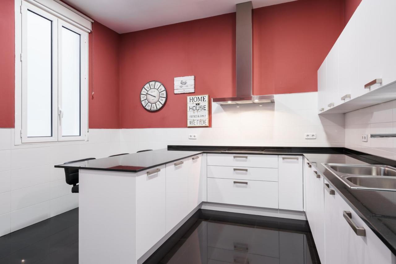 Homeabout Callao Ii 4br 3.5bt Apartment Madrid