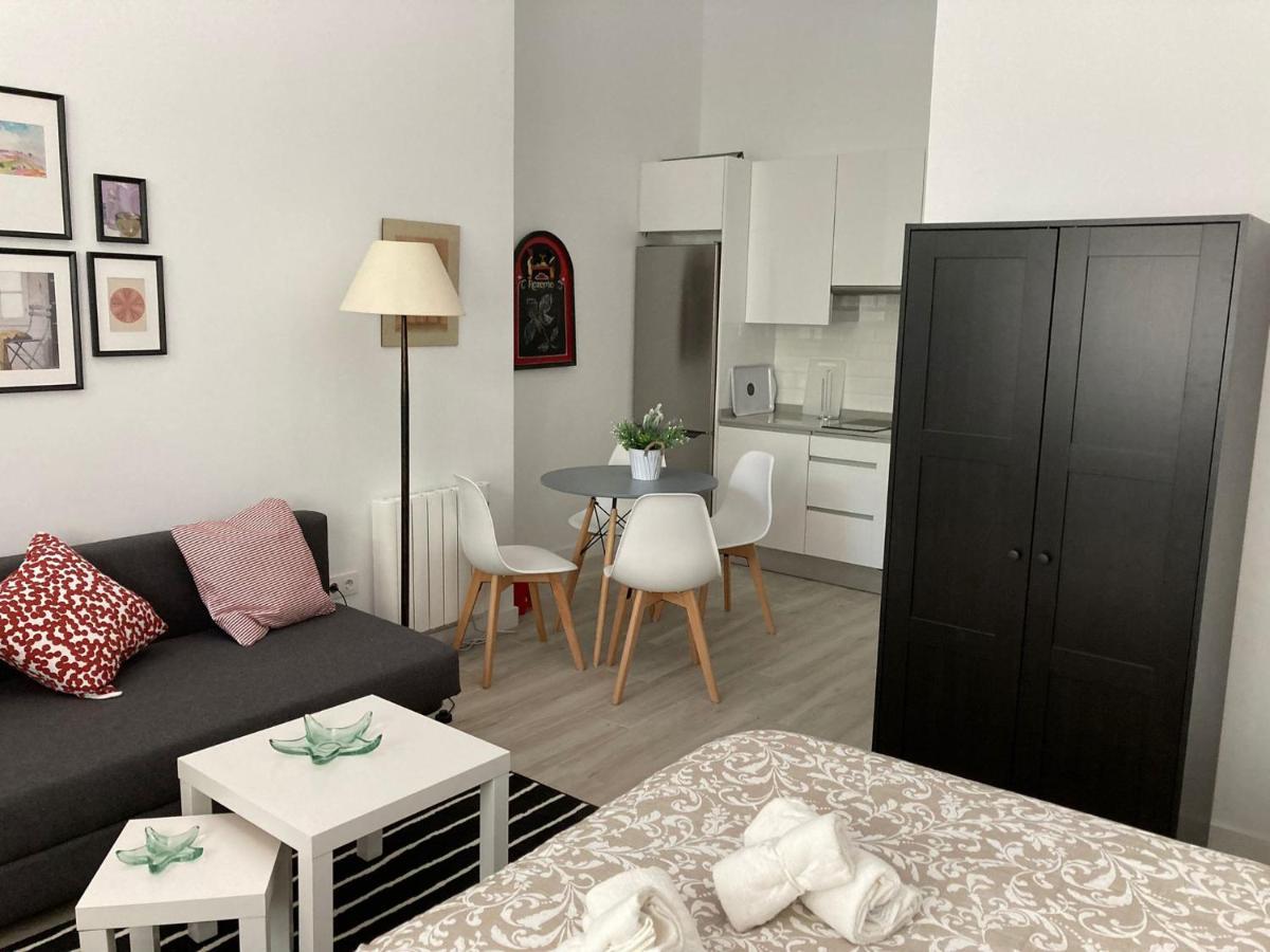 Padre Claret Apartments Apartamento *