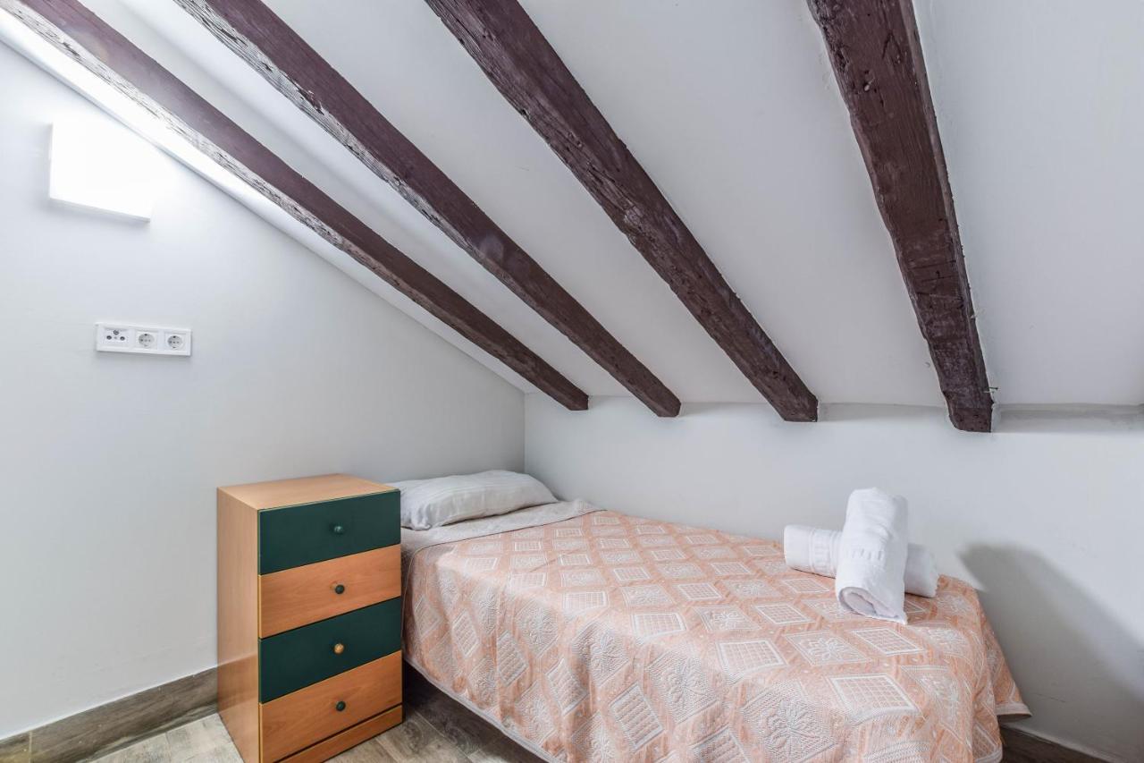 Penthouse Letras Lejlighed *