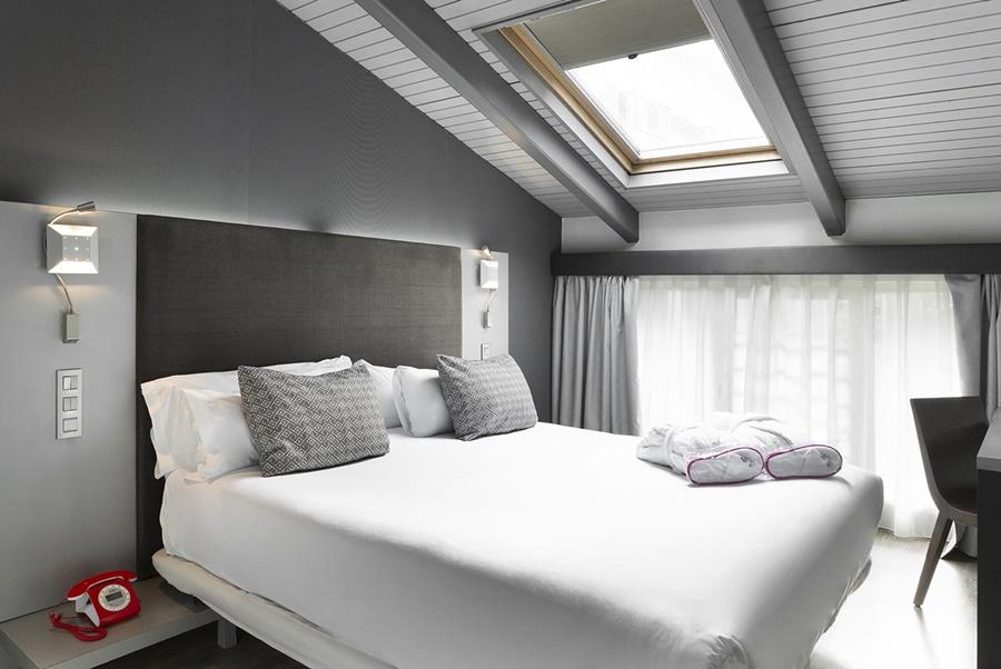 Hotel Petit Palace Plaza Espana 4*