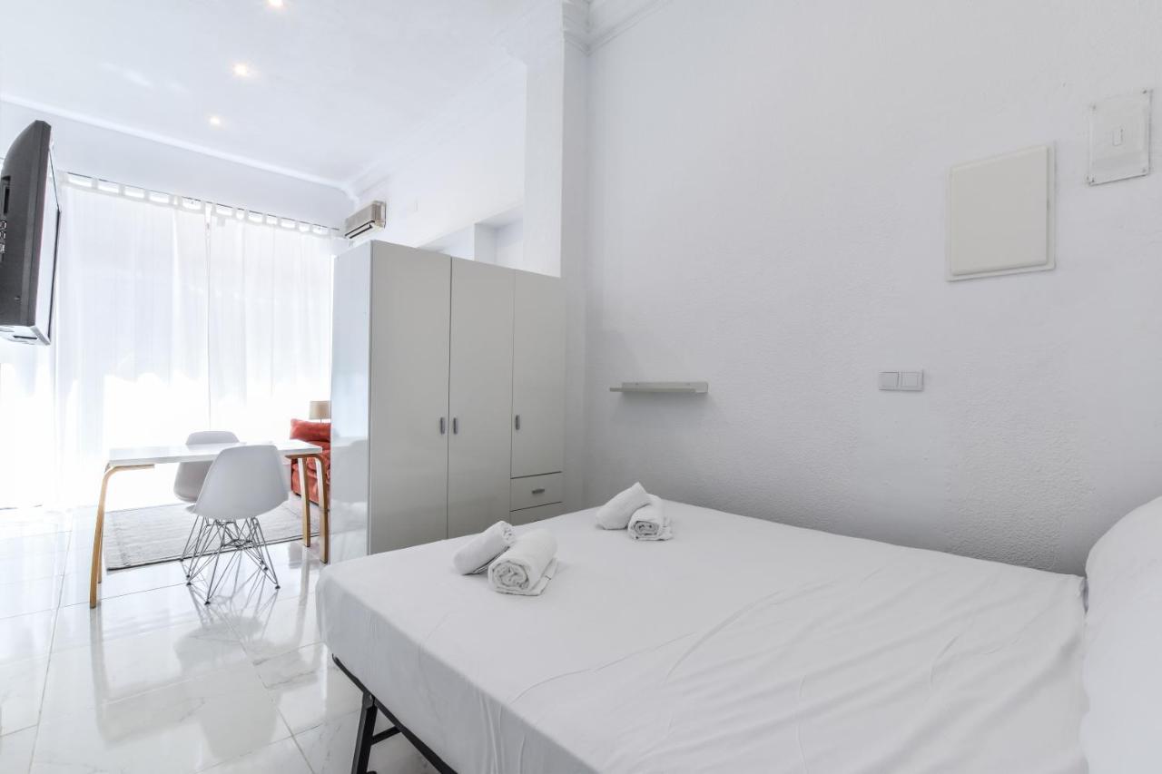 Moderno Y Totalmente Equipado Junto A Atocha Madri