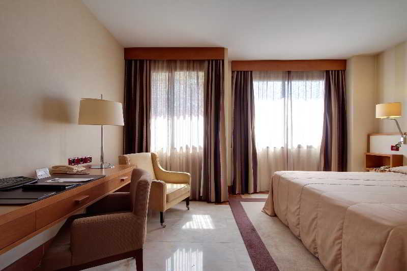Hotel H10 Tribeca 4*